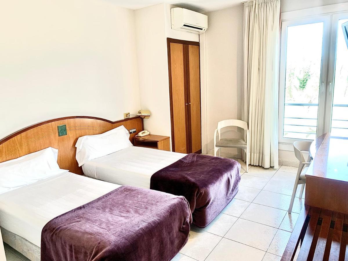 Hotel Arumí Santa Eugenia de Berga Exteriér fotografie